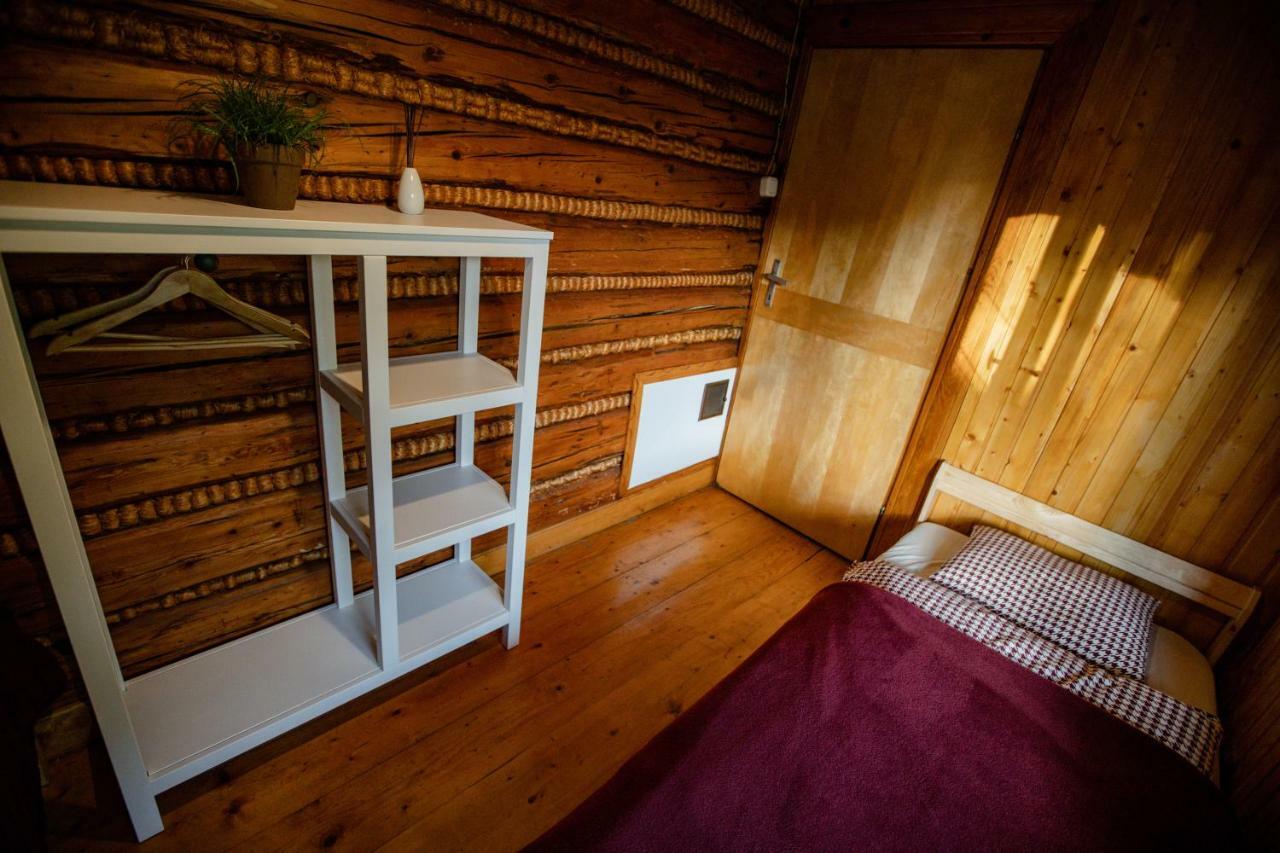 Chata Pod Lasem Poreba  Bagian luar foto